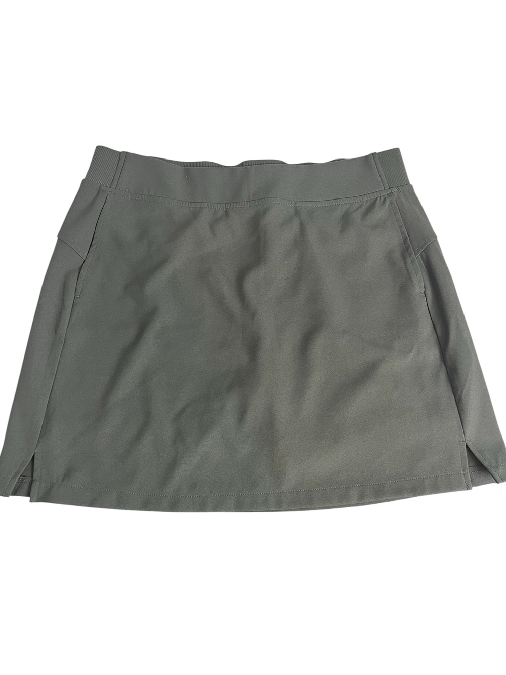 32 Degrees women’s pull on skort pockets 4-way stretch side slit size medium